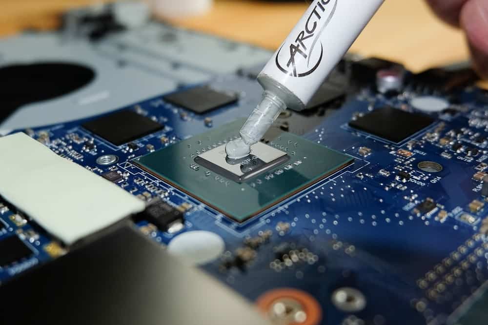 thermal paste application