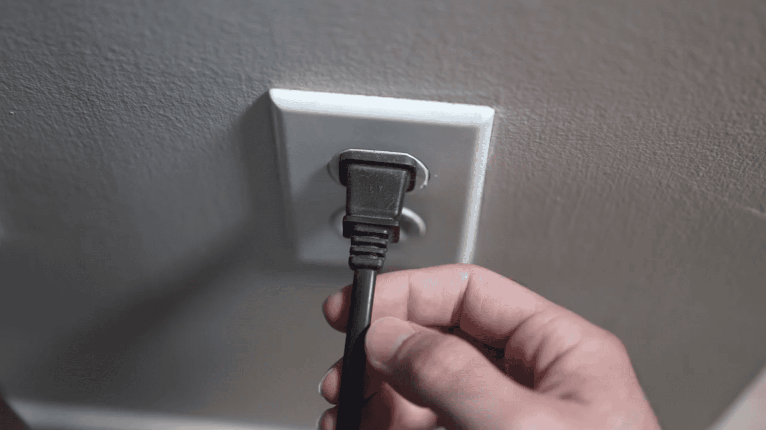 Vizio TV Blue Tint (Troubleshooting & Fixes) Rocky MTN Ruby