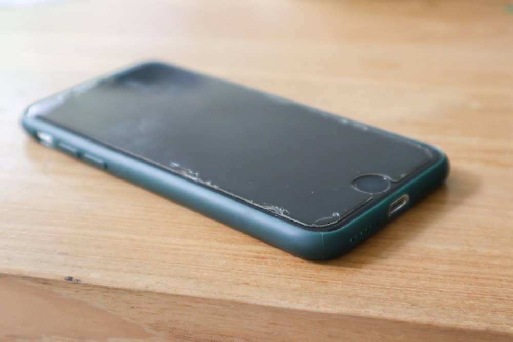 A chipped Android smartphone